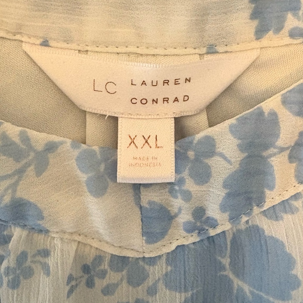 EUC LC Lauren Conrad Blue and White Asymmetrical Long Sleeve Blouse - Picture 5 of 8